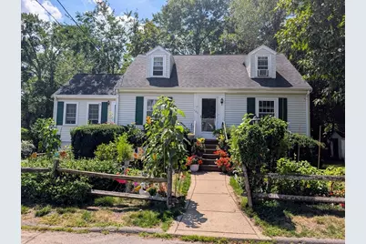 102 Sanford St, Melrose, MA 02176 - Photo 1