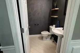 318 Crescent St, Fall River, MA 02720 - Photo 6