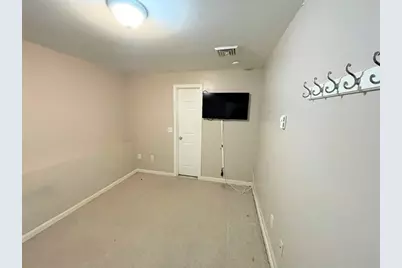 318 Crescent St #B, Fall River, MA 02720 - Photo 16