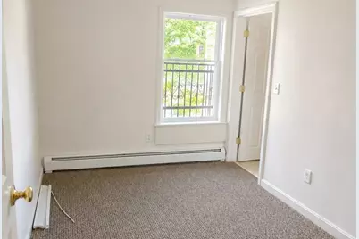 215 Walnut St #11, New Bedford, MA 02740 - Photo 4