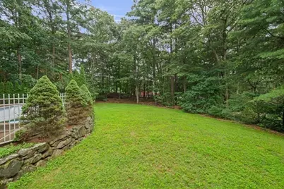 10 Buckhill Rd, Northborough, MA 01532 - Photo 32