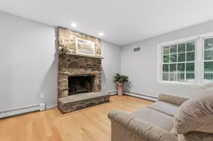 10 Buckhill Rd, Northborough, MA 01532 - Photo 10