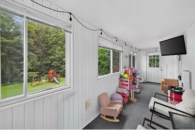 39 Rice Corner Rd, Brookfield, MA 01506 - Photo 10