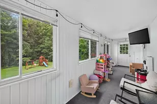 39 Rice Corner Rd, Brookfield, MA 01506 - Photo 10