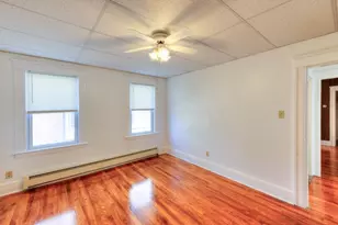 377 Chandler St, Worcester, MA 01602 - Photo 18