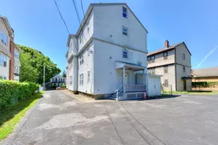 377 Chandler St, Worcester, MA 01602 - Photo 22