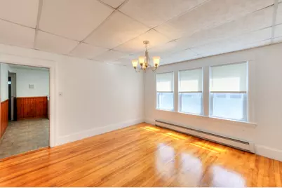 377 Chandler St #1, Worcester, MA 01602 - Photo 6