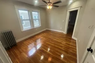 19 Firth Rd, Boston, MA 02131 - Photo 8