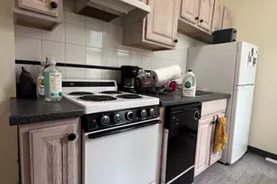 206 Chestnut Hill Ave, Boston, MA 02135 - Photo 2