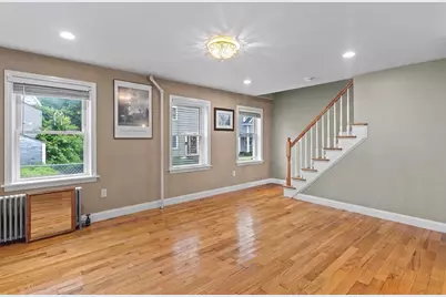 9 Mechanic St, Framingham, MA 01701 - Photo 8