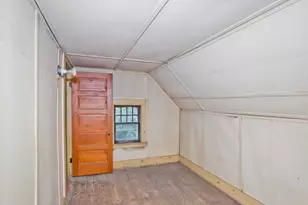 4 Elm St, South Hadley, MA 01075 - Photo 30