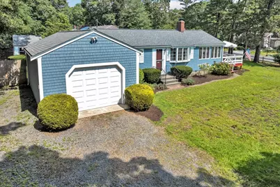11 Canary Ln, Yarmouth, MA 02673 - Photo 8