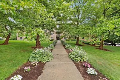 65 Commons Dr #210, Shrewsbury, MA 01545 - Photo 2