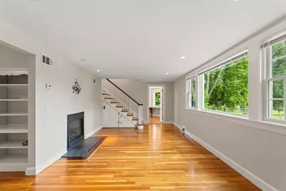 42 Elinor Road, Newton, MA 02461 - Photo 8