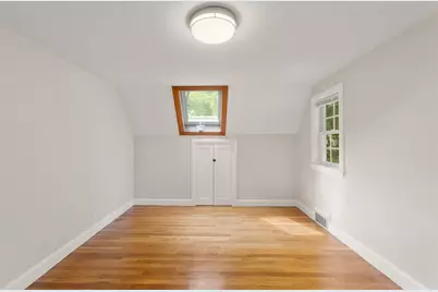 42 Elinor Road, Newton, MA 02461 - Photo 12