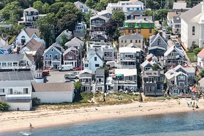 348A Commercial Street #Unit 5, Provincetown, MA 02657 - Photo 34
