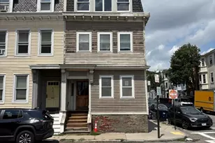 500 E 8th St, Boston, MA 02127 - Photo 1