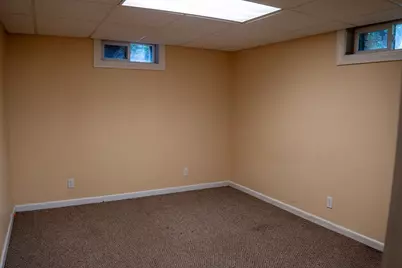 571 Mill St, Agawam, MA 01030 - Photo 28
