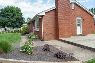 571 Mill St, Agawam, MA 01030 - Photo 6