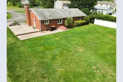 571 Mill St, Agawam, MA 01030 - Photo 4