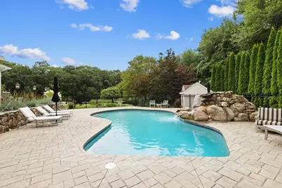 112 River Rd, Hanover, MA 02339 - Photo 38