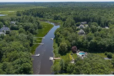 112 River Rd, Hanover, MA 02339 - Photo 6
