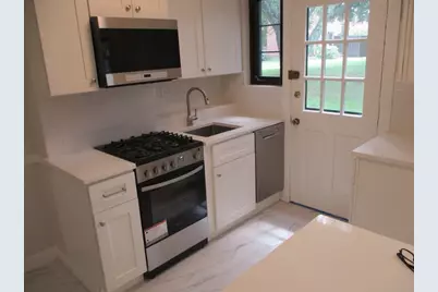 52 Grant Ave #1, Watertown, MA 02472 - Photo 4