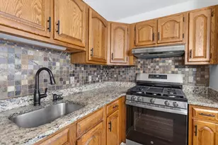 19 Riverbank Cir, Haverhill, MA 01835 - Photo 20