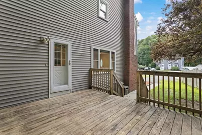 19 Riverbank Cir #19, Haverhill, MA 01835 - Photo 6