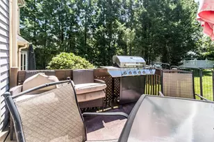 86 Worcester Ln, Waltham, MA 02451 - Photo 28
