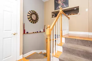 86 Worcester Ln, Waltham, MA 02451 - Photo 6