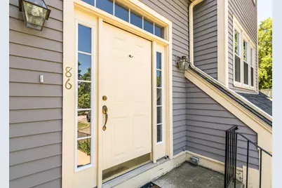86 Worcester Lane #86, Waltham, MA 02451 - Photo 4