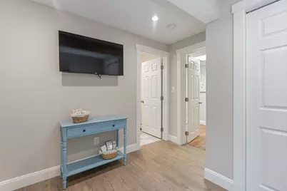 15 Amesbury St, Haverhill, MA 01830 - Photo 24