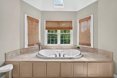 21 Ashwood Cir, Shrewsbury, MA 01545 - Photo 18