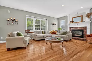 21 Ashwood Cir, Shrewsbury, MA 01545 - Photo 14