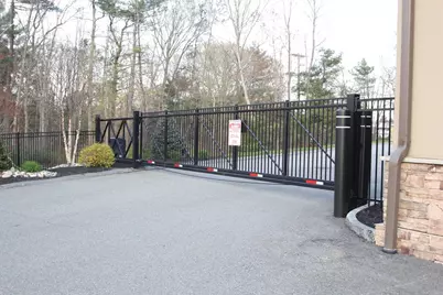 2302 Turnpike St #LL, North Andover, MA 01845 - Photo 6