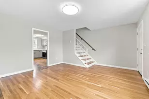 1B Lorenzo St, Boston, MA 02122 - Photo 8
