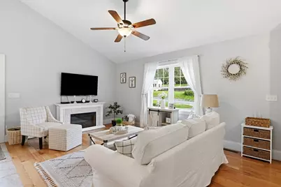 12 Depot St, Belchertown, MA 01007 - Photo 8
