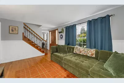 121 Elm St, Methuen, MA 01844 - Photo 16
