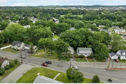 121 Elm St, Methuen, MA 01844 - Photo 34
