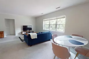 133 Lake Shore Rd, Boston, MA 02135 - Photo 8