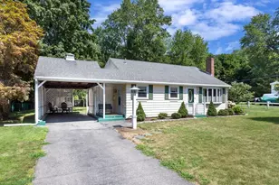 4 Southgate Rd, Franklin, MA 02038 - Photo 2