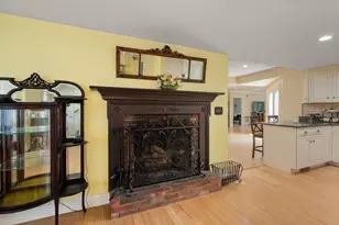 217 Charge Pond Rd, Wareham, MA 02571 - Photo 10