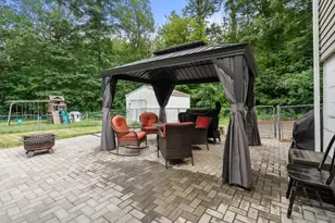 44 Susan Park Way, Uxbridge, MA 01569 - Photo 12