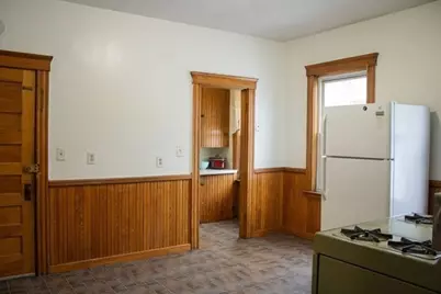 91 Perry Ave #3, Worcester, MA 01610 - Photo 6