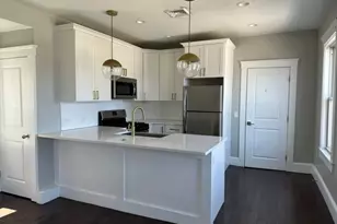 183 Chelsea St, Everett, MA 02149 - Photo 4
