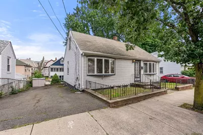 39 Elsie St, Everett, MA 02149 - Photo 2