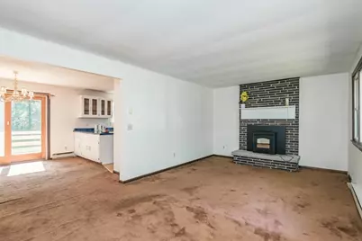77 Grantwood Drive, Amherst, MA 01002 - Photo 6
