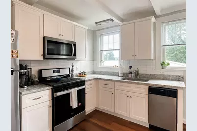 926 Main Street #2, Winchester, MA 01890 - Photo 2