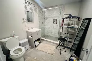 8 W Bellflower St, Boston, MA 02125 - Photo 16